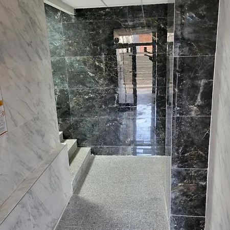 Perla Apartment *